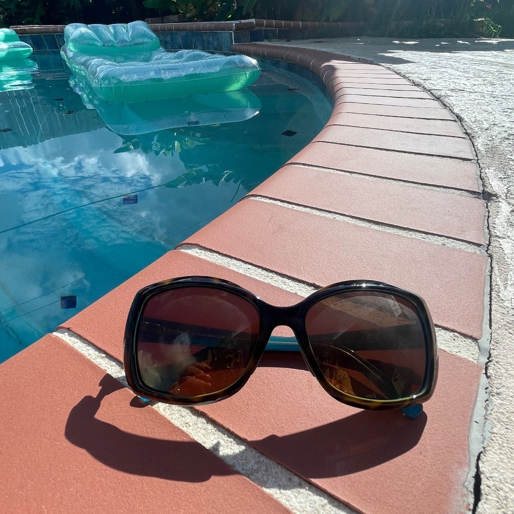 Maui Jim Sunglasses (Orchid/Tortoise Blue)